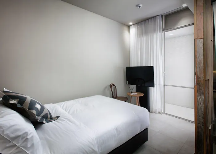 Hotel Brown Dot Dadaepo